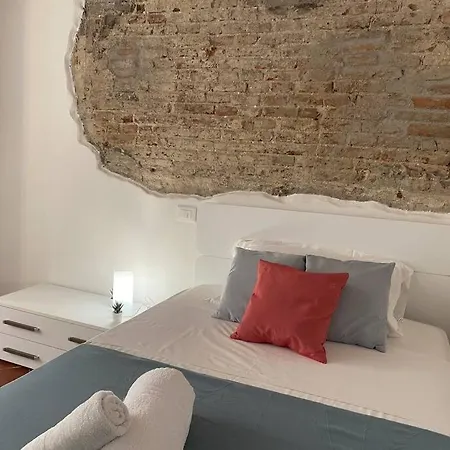 -sant Andrea Apartment- 比萨